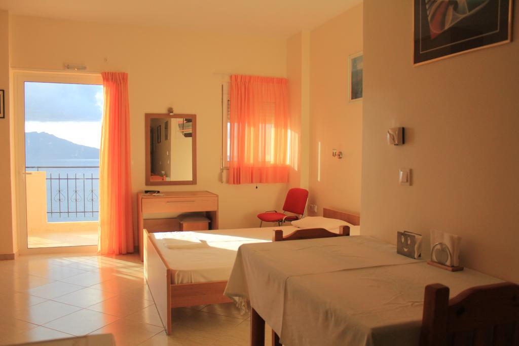 Kleio Studios Ravdhoúkha Chambre photo
